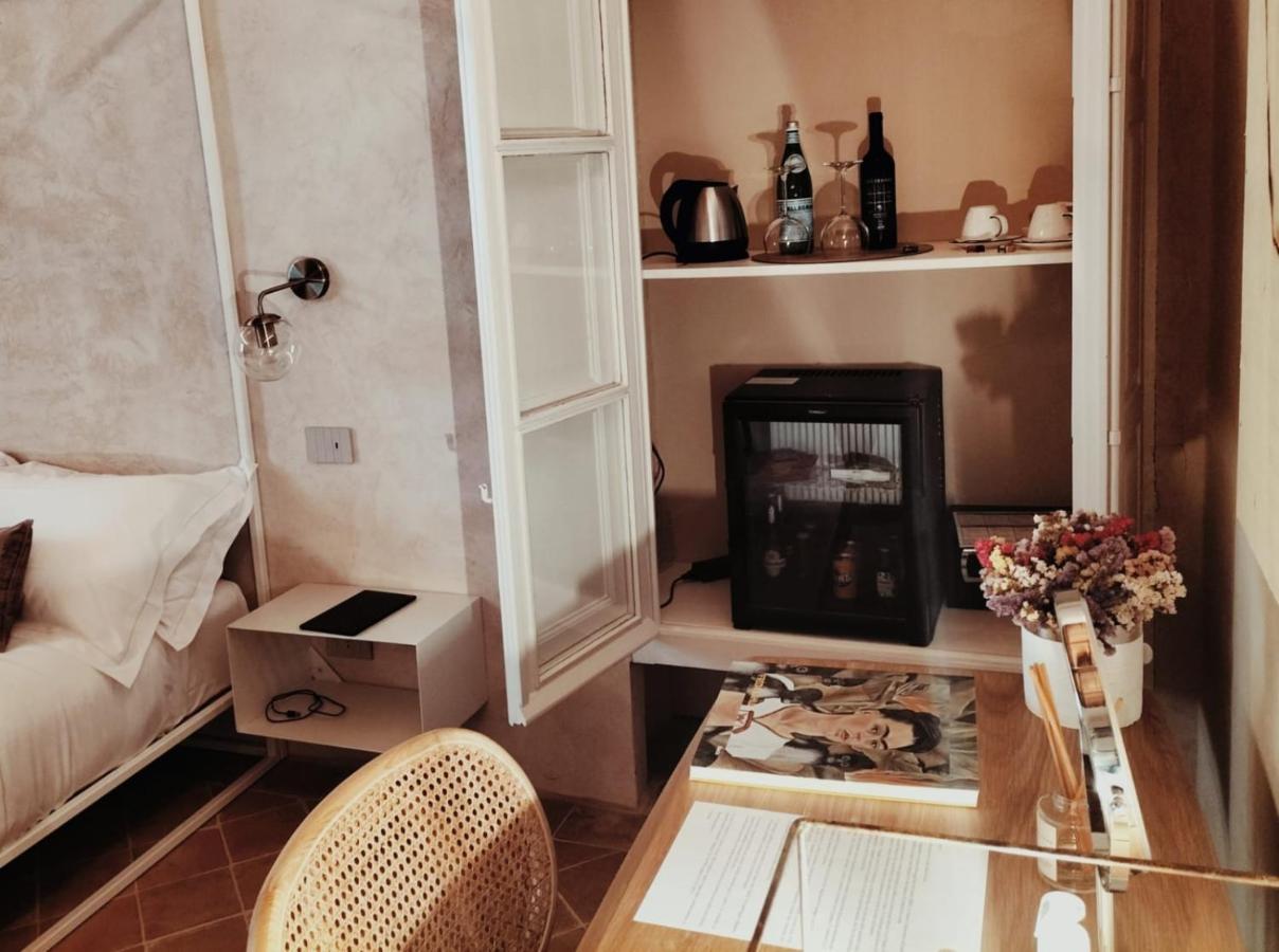 Badia Giulia Prestigious Historical B&B, Camaiore Adults Only - Pets Free ภายนอก รูปภาพ